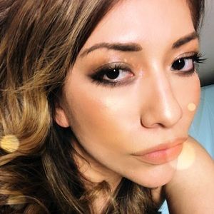 Meet your Posher, Naomi